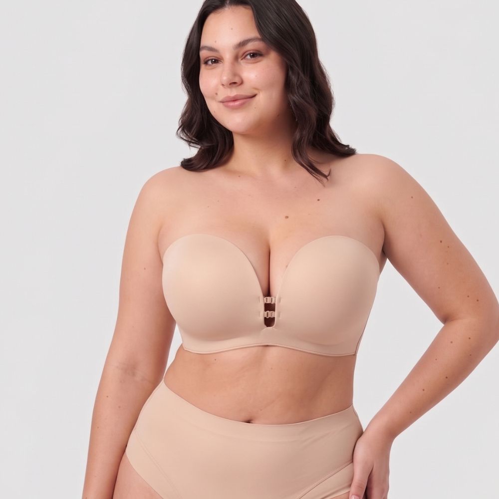 Brasier Strapless Con Triple Cierre Frontal
